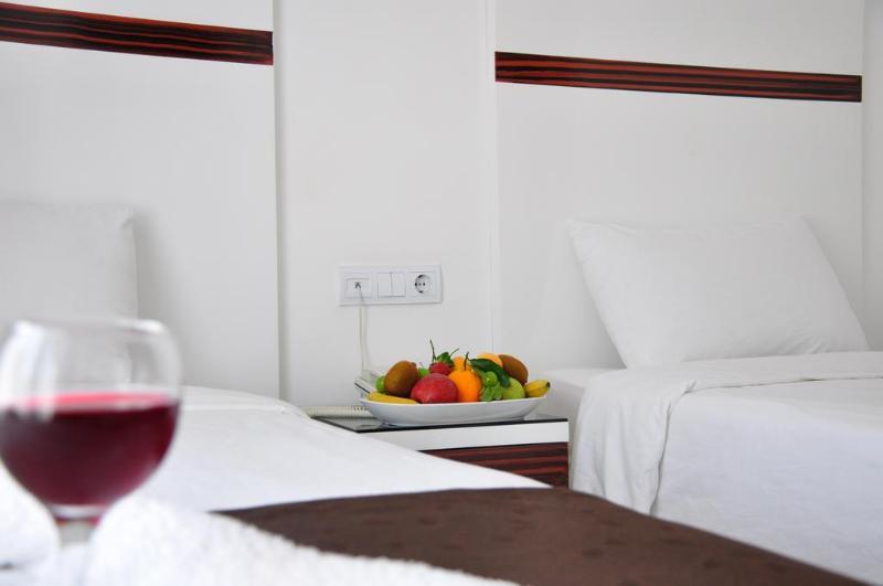 אנטליה Lara Atalla Hotel מראה חיצוני תמונה